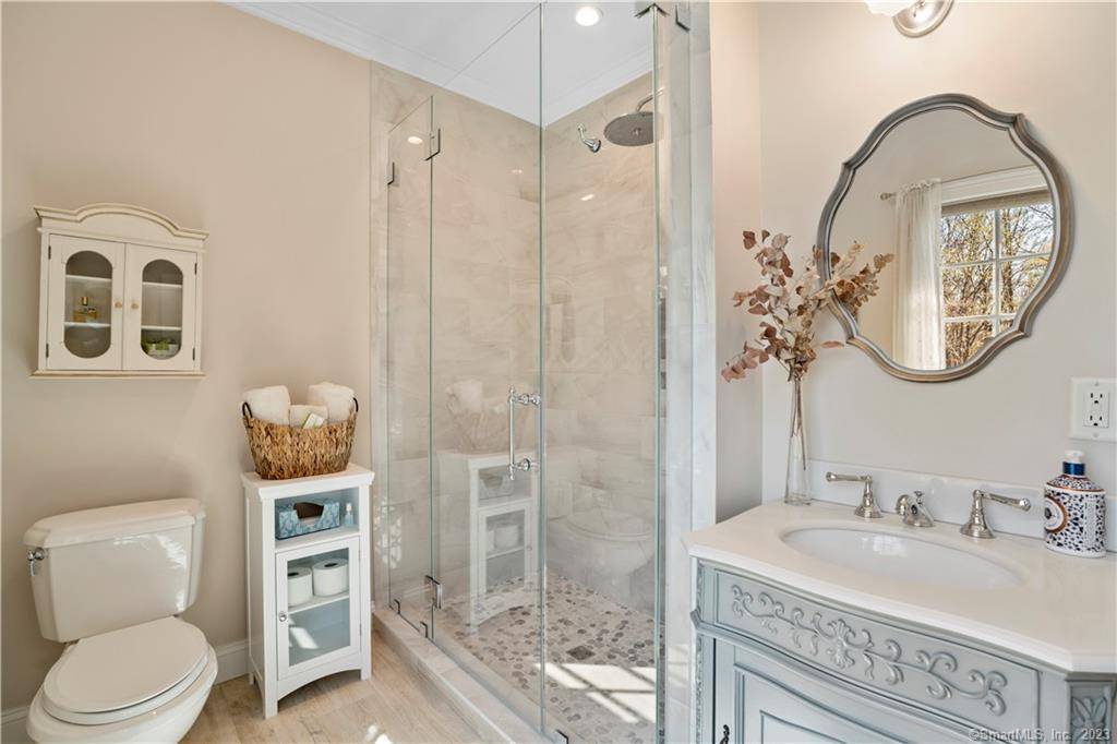 First-Floor-Bath